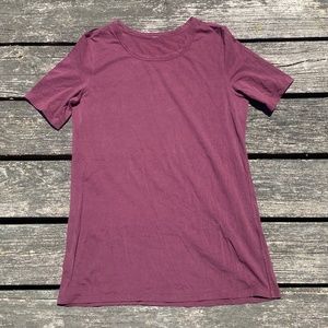 Lululemon Red Merlot Love Tee Size US